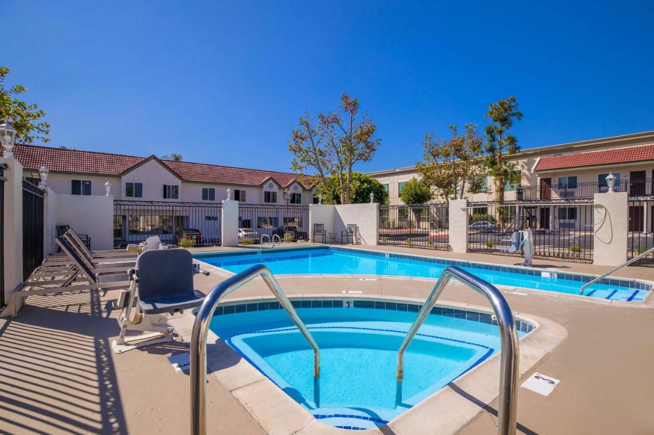 Surestay Plus Hotel By Best Western Upland - Ontario North Kültér fotó