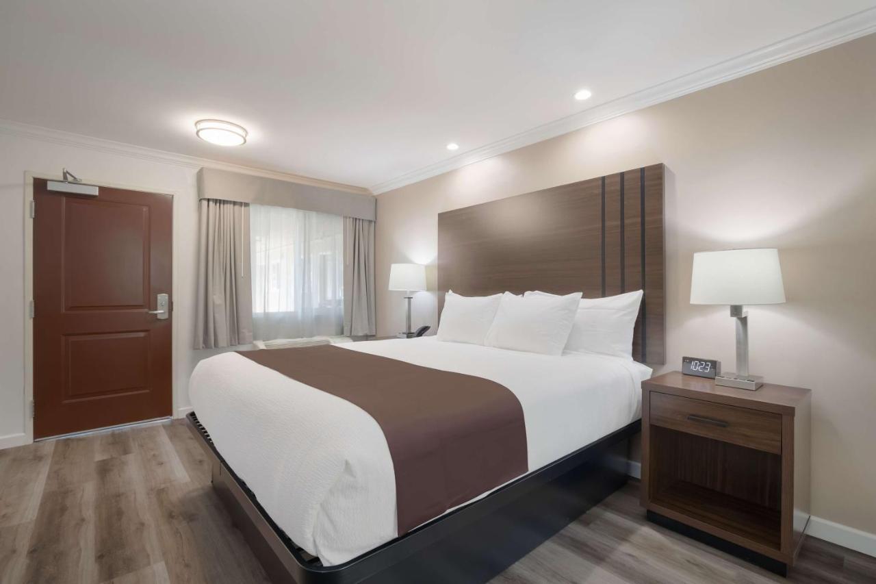 Surestay Plus Hotel By Best Western Upland - Ontario North Kültér fotó