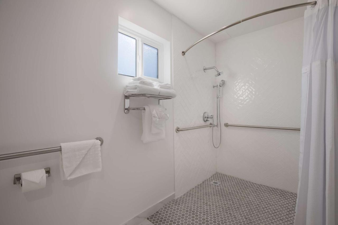 Surestay Plus Hotel By Best Western Upland - Ontario North Kültér fotó