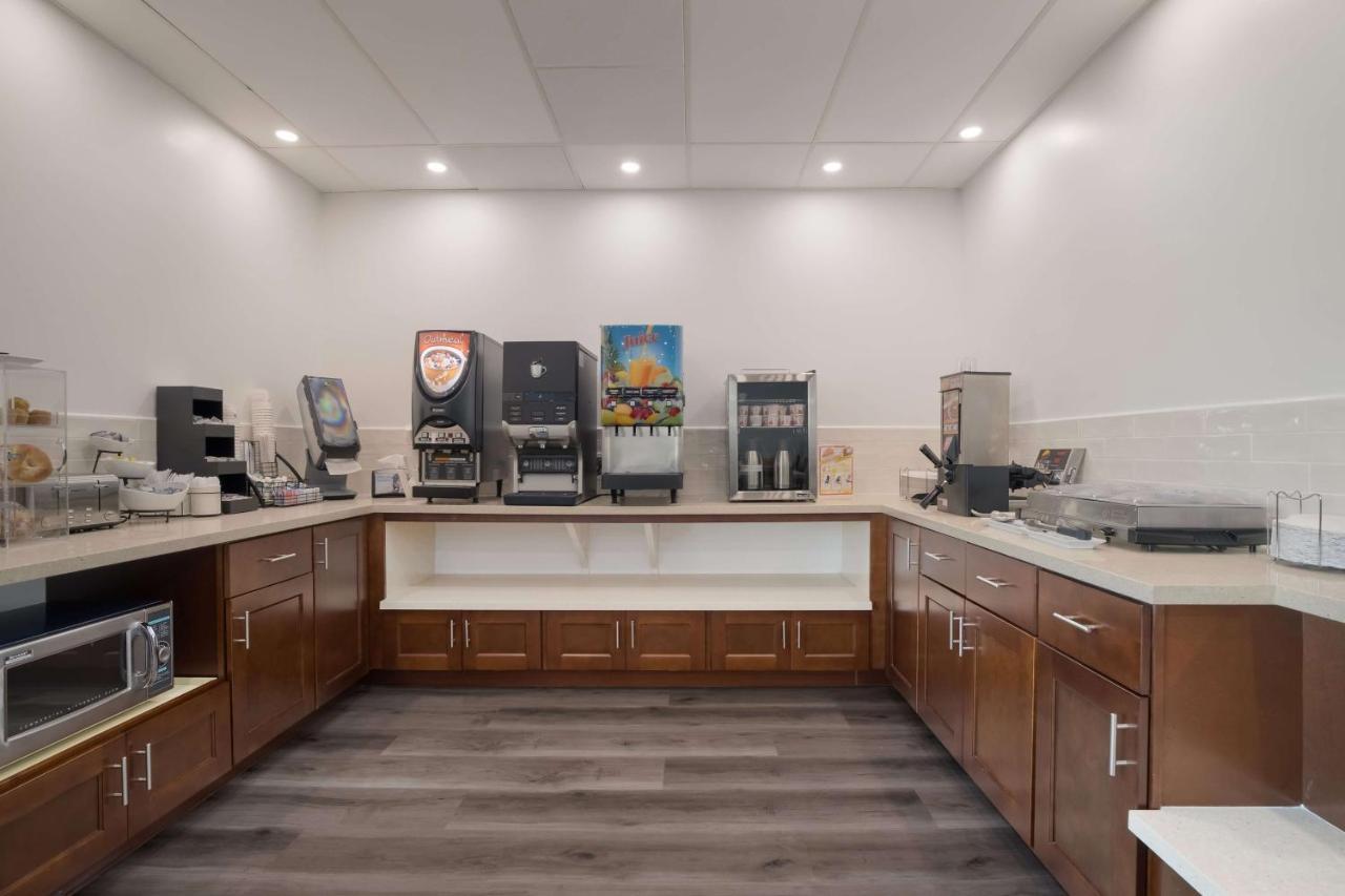 Surestay Plus Hotel By Best Western Upland - Ontario North Kültér fotó