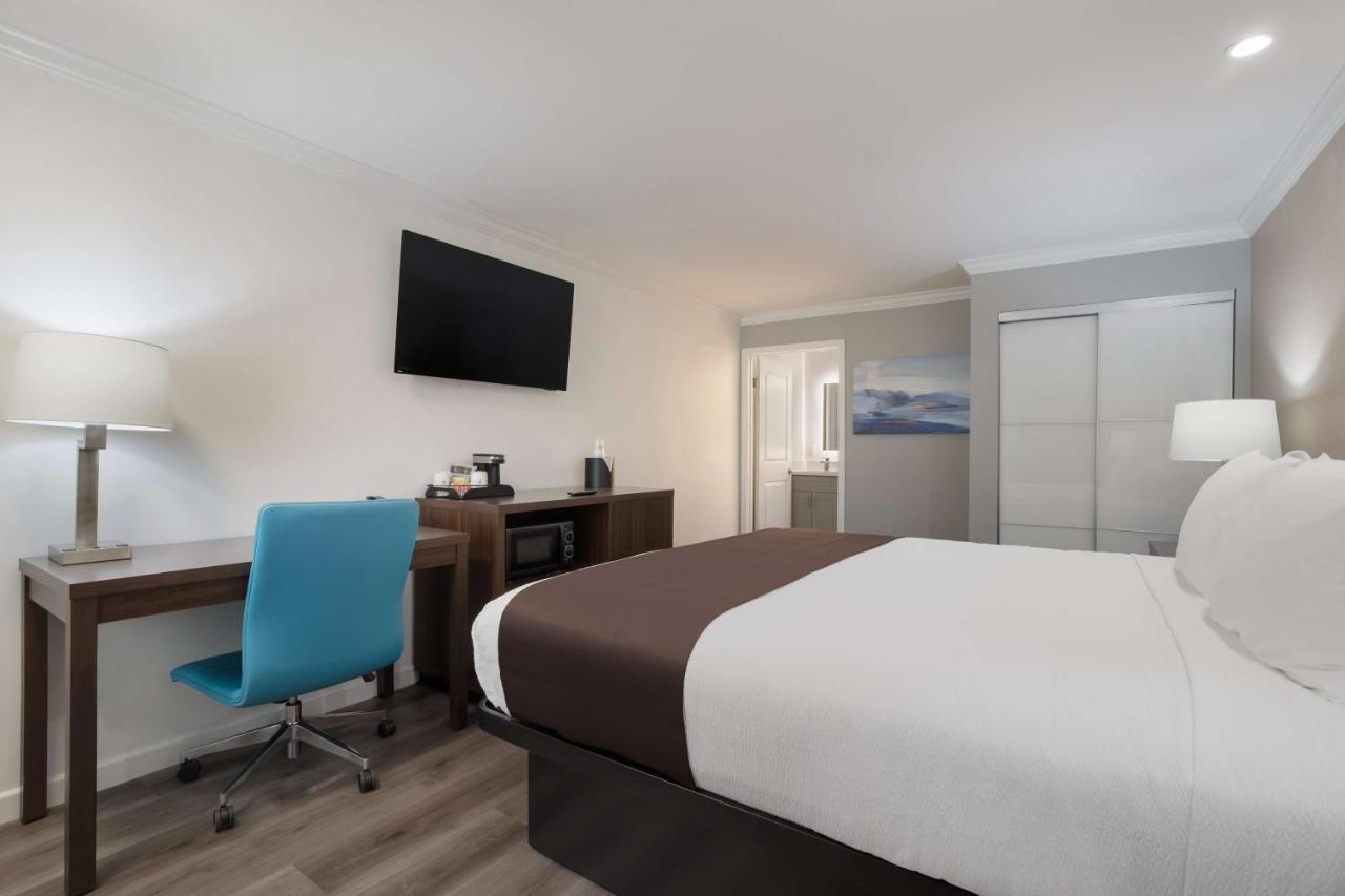 Surestay Plus Hotel By Best Western Upland - Ontario North Kültér fotó